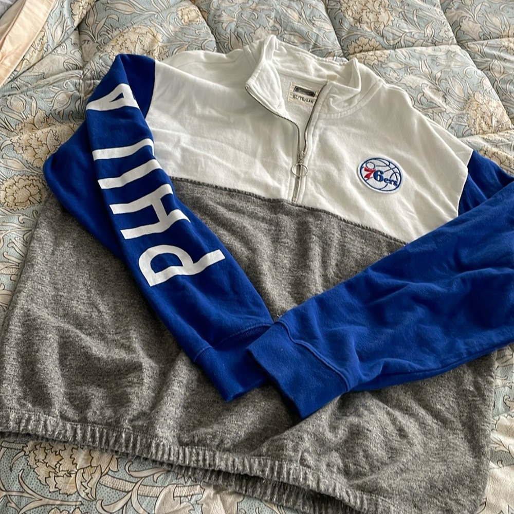 Sixers Sweatshirt